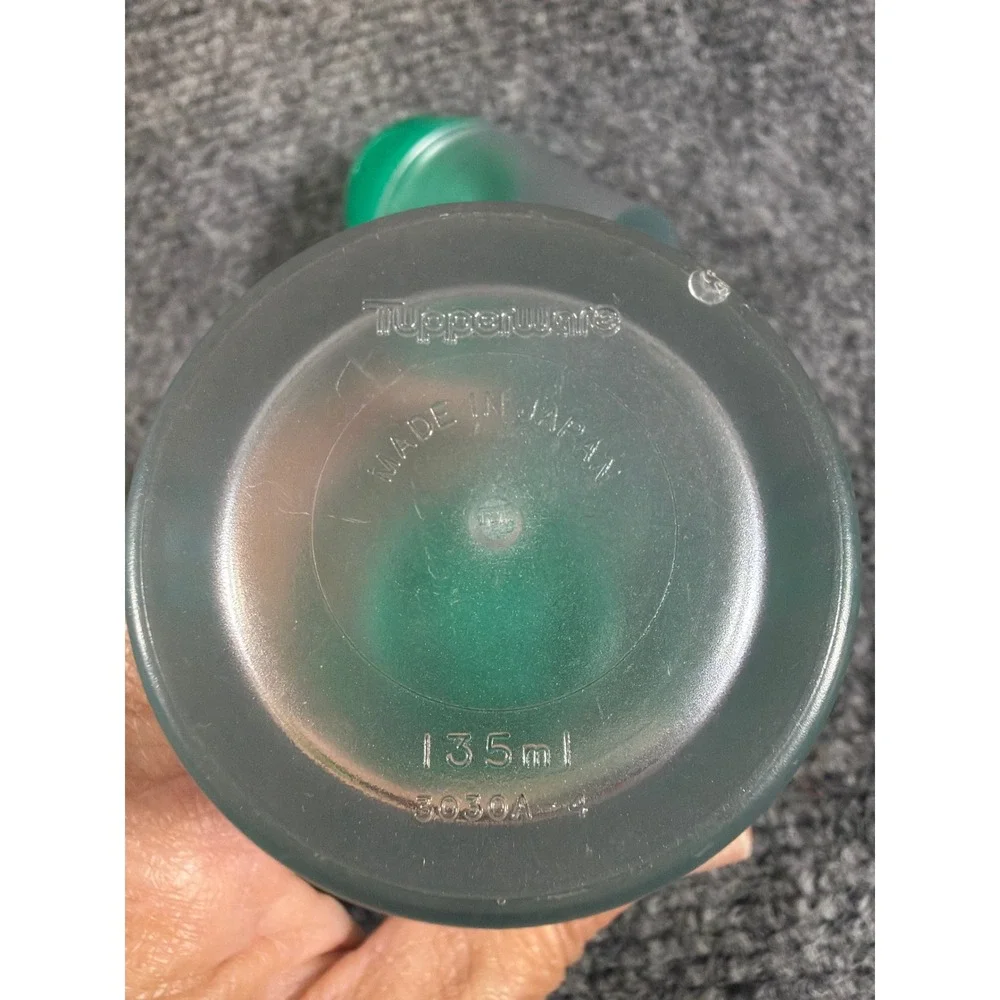 Tupperware Salt and Pepper Shakers Set Green Lids 90ml 135ml